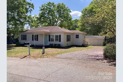 109 Barrett Street, Cherryville, NC 28021 - Photo 2