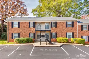 5903 Quail Hollow Rd, Charlotte, NC 28210 - Photo 1