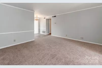 5903 Quail Hollow Road #D, Charlotte, NC 28210 - Photo 6