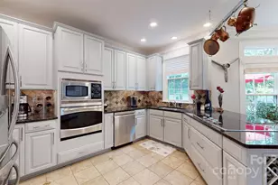 9014 Cardinal Ridge Ct, Charlotte, NC 28270 - Photo 22
