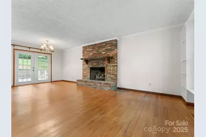 138 Stillwagon Lane, Cedar Mountain, NC 28718 - Photo 8