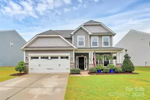 1093 Baldwin Dr, Lancaster, SC 29720 - Photo 2