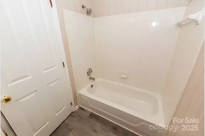 7330 Rose Terrace Court, Charlotte, NC 28215 - Photo 12