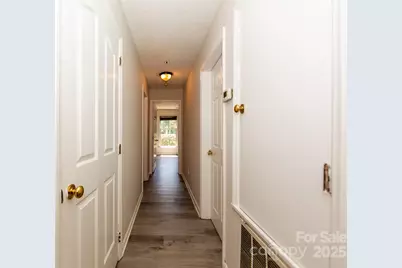 7330 Rose Terrace Court, Charlotte, NC 28215 - Photo 8