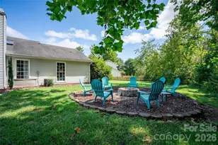 60 Southchase Dr, Fletcher, NC 28732 - Photo 26