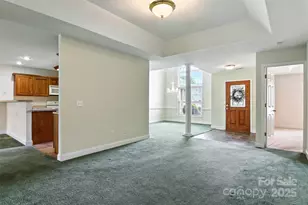 3131 9th Street Drive NE, Hickory, NC 28601 - Photo 8