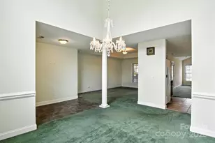 3131 9th Street Drive NE, Hickory, NC 28601 - Photo 6