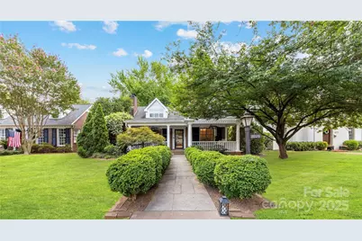 2029 Charlotte Drive, Charlotte, NC 28203 - Photo 1