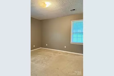 915 Eaglewood Avenue, Charlotte, NC 28212 - Photo 10