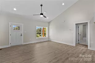 121 Jenkins Rd, Statesville, NC 28625 - Photo 4