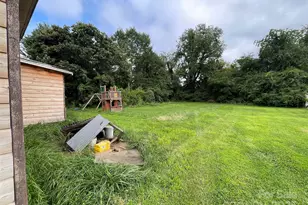 49 Robinson St, Waynesville, NC 28786 - Photo 4