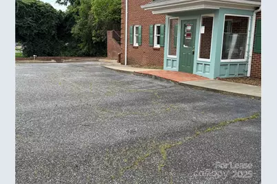 308 Mulberry Street SW, Lenoir, NC 28645 - Photo 6