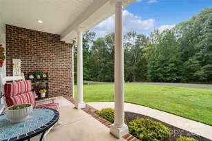 3178 Newcastle Dr, Rock Hill, SC 29732 - Photo 4