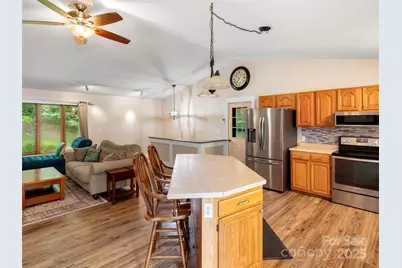 303 Brightwater Heights Drive, Hendersonville, NC 28791 - Photo 12