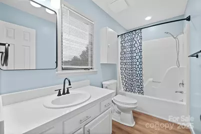 1017 21st Avenue NE, Hickory, NC 28601 - Photo 26