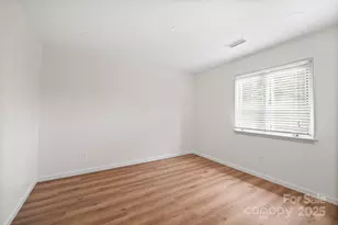 1017 21st Ave NE, Hickory, NC 28601 - Photo 30