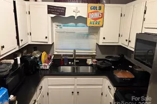 7868 Kinglet Rd, Connelly Springs, NC 28612 - Photo 6