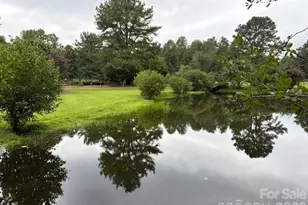 7868 Kinglet Rd, Connelly Springs, NC 28612 - Photo 14