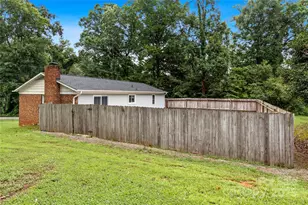 3890 Whitehaven Rd, Winston Salem, NC 27106 - Photo 34