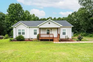 163 Primrose Dr, Stony Point, NC 28678 - Photo 2