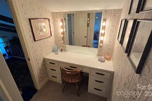 2285 Tarheel Pl, Lenoir, NC 28645 - Photo 10