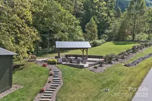 25 View Ridge Pkwy, Leicester, NC 28748 - Photo 46