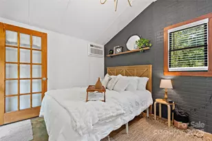 43 Polly Spout Rd, Marion, NC 28752 - Photo 20