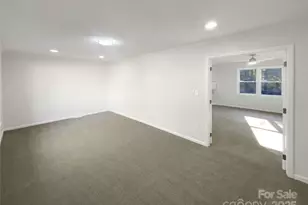 301 Briarcliff Dr, Kannapolis, NC 28081 - Photo 10