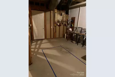 4107 Brownes Ferry Road, Charlotte, NC 28269 - Photo 12