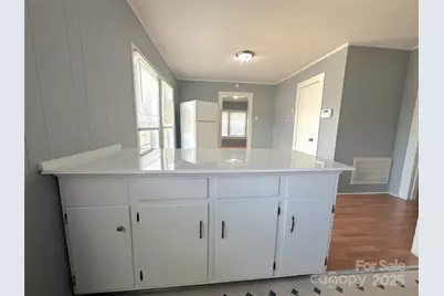 815 S Weldon Street, Gastonia, NC 28052 - Photo 4