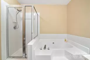 2826 Hosta Dr, Charlotte, NC 28269 - Photo 18