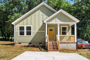 504 Fayetteville Ave, Statesville, NC 28677 - Photo 2