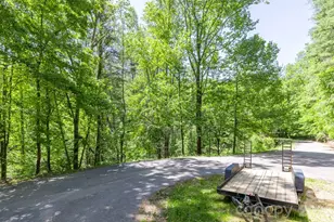 9999 River Edge Dr, Burnsville, NC 28714 - Photo 12