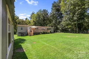 132 Bailey Mountain Rd, Mars Hill, NC 28754 - Photo 12