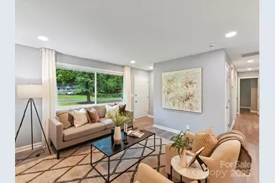 2508 Carrington Court, Charlotte, NC 28208 - Photo 4