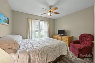 1433 Moss Creek Dr, Harrisburg, NC 28075 - Photo 16