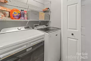 1432 Bedlington Dr NW, Charlotte, NC 28269 - Photo 40