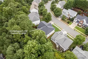 1432 Bedlington Dr NW, Charlotte, NC 28269 - Photo 32
