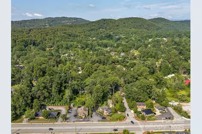 104 Clairmont Drive, Hendersonville, NC 28791 - Photo 10