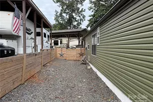 297/299 Lake Tillery Trail, Mount Gilead, NC 27306 - Photo 10