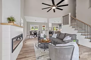 117 Scott Mdws Dr, Asheville, NC 28806 - Photo 4