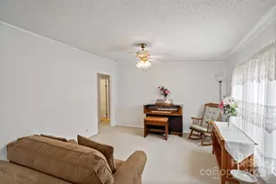 5909 Lake Valley Rd, Clover, SC 29710 - Photo 26