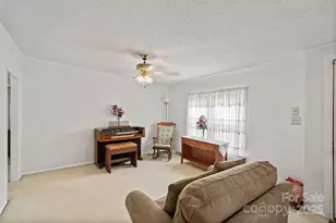 5909 Lake Valley Rd, Clover, SC 29710 - Photo 10