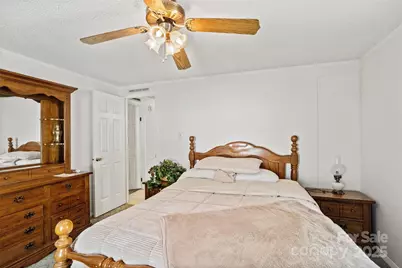 5909 Lake Valley Road, Clover, SC 29710 - Photo 32