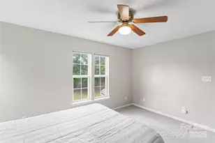 8856 Cinnabay Dr, Charlotte, NC 28216 - Photo 20