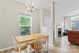 8856 Cinnabay Dr, Charlotte, NC 28216 - Photo 12