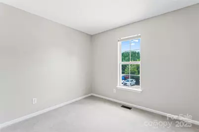 8856 Cinnabay Drive, Charlotte, NC 28216 - Photo 24