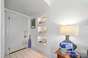 538 N Main St, Hendersonville, NC 28792 - Photo 10