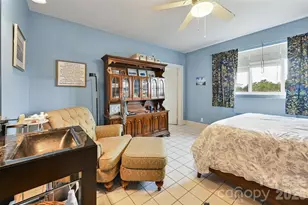 538 N Main St, Hendersonville, NC 28792 - Photo 24