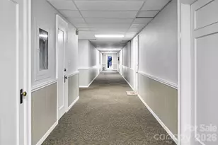 538 N Main St, Hendersonville, NC 28792 - Photo 28